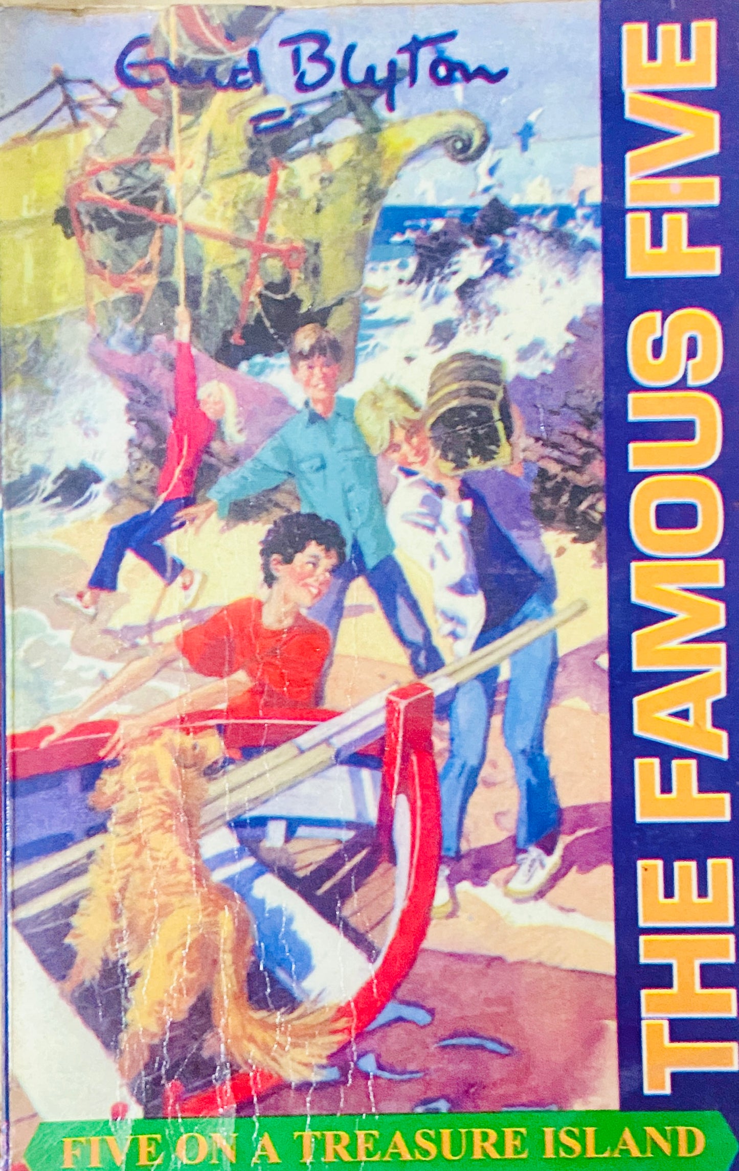 Famous Five - Five on a Treasure Island by Enid Blyton