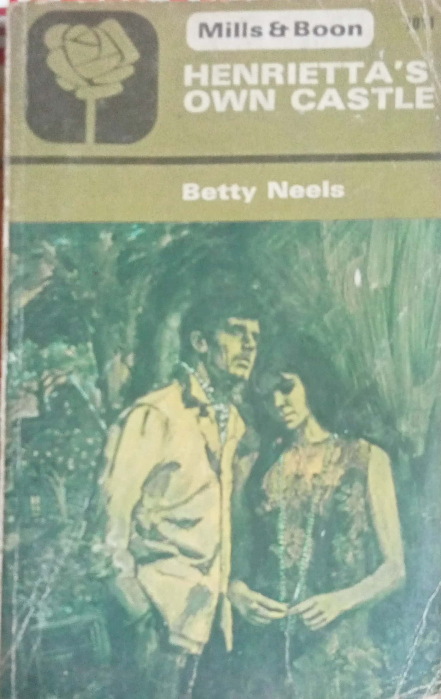 Henrietta's Own Vastle by Betty Neels