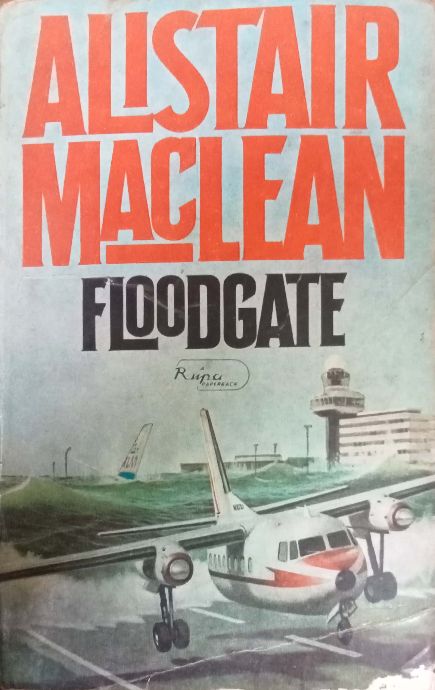 Floodgate by Alistair Maclean