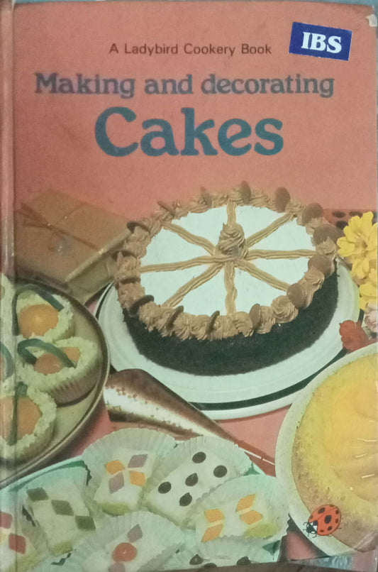Making And Decorating Cakes
