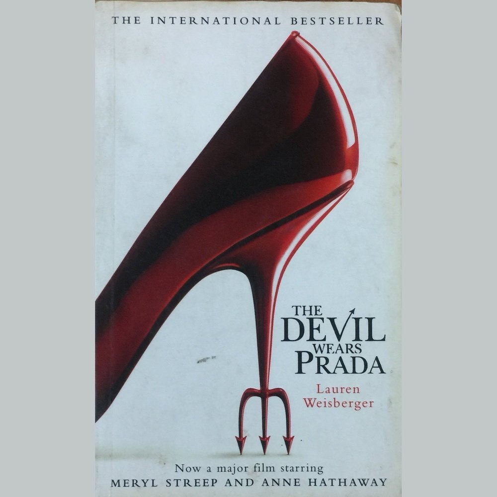 The Devil Wears Prada by Lauren Weisberger  Inspire Bookspace Books inspire-bookspace.myshopify.com Half Price Books India
