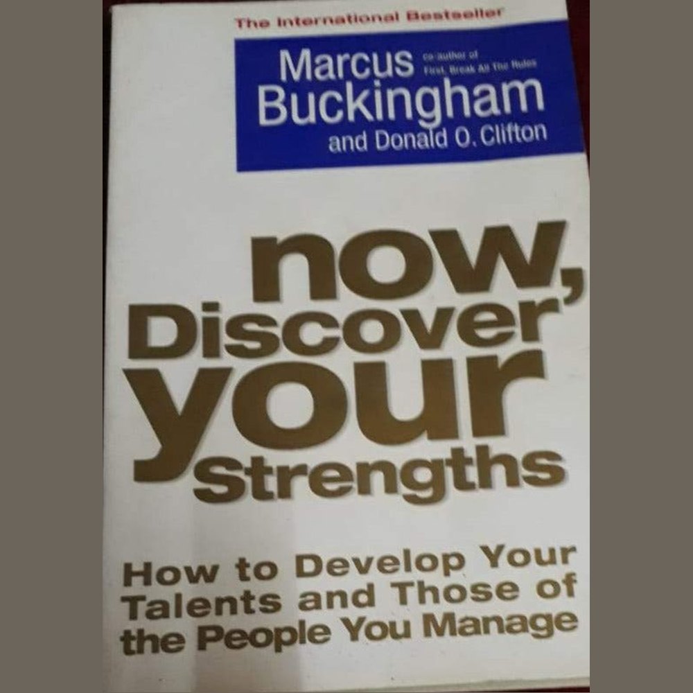 Now Discover Your Strength By Marcus Buckingham  Half Price Books India Books inspire-bookspace.myshopify.com Half Price Books India