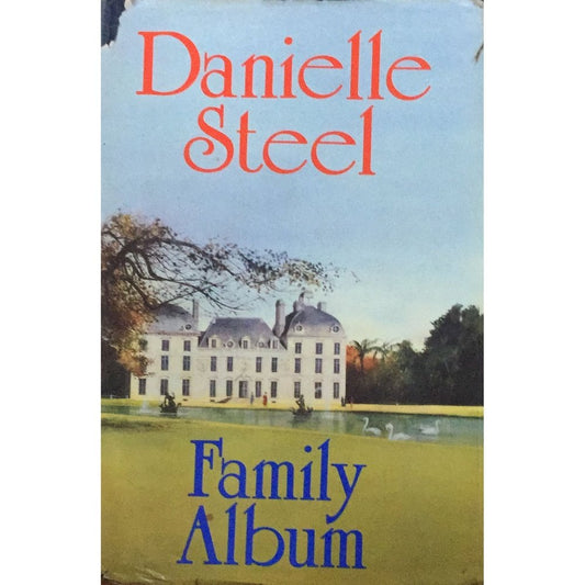 Family Album by Danielle Steel  Inspire Bookspace Print Books inspire-bookspace.myshopify.com Half Price Books India